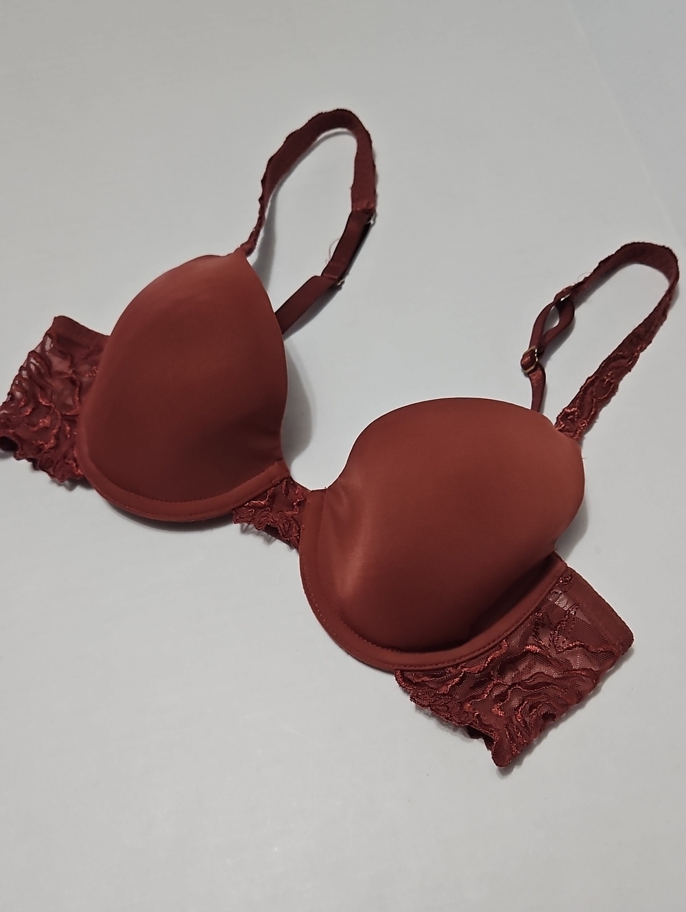 Wacoal Molded T-Shirt Bra with Lace Sides Underwire - Rust Brown Size 34B